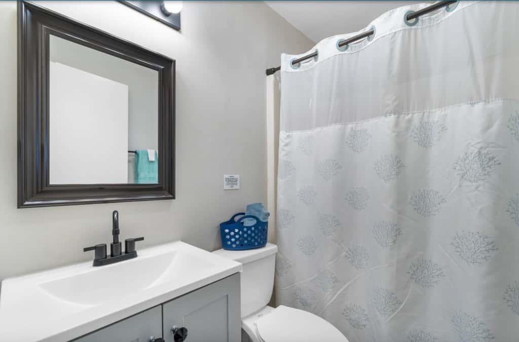 Top-Floor Retreat - Spa at Little River Inn 608