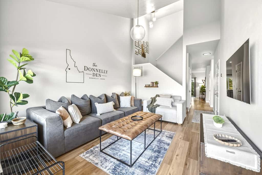 The Donnelly Den | Tamarack Getaway, Game Room