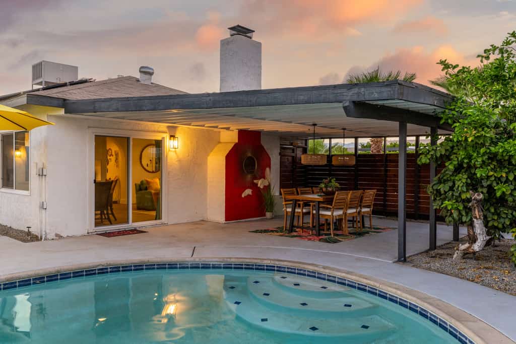 Demuth Desert Retreat | Pool & Firepit | Mini Putting Green | 3BR