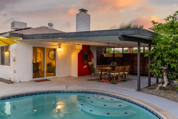 Demuth Desert Retreat | Pool & Firepit | Mini Putting Green | 3BR