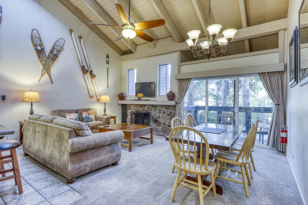 Lake days, mountain adventures & resort amenities right outside your door 