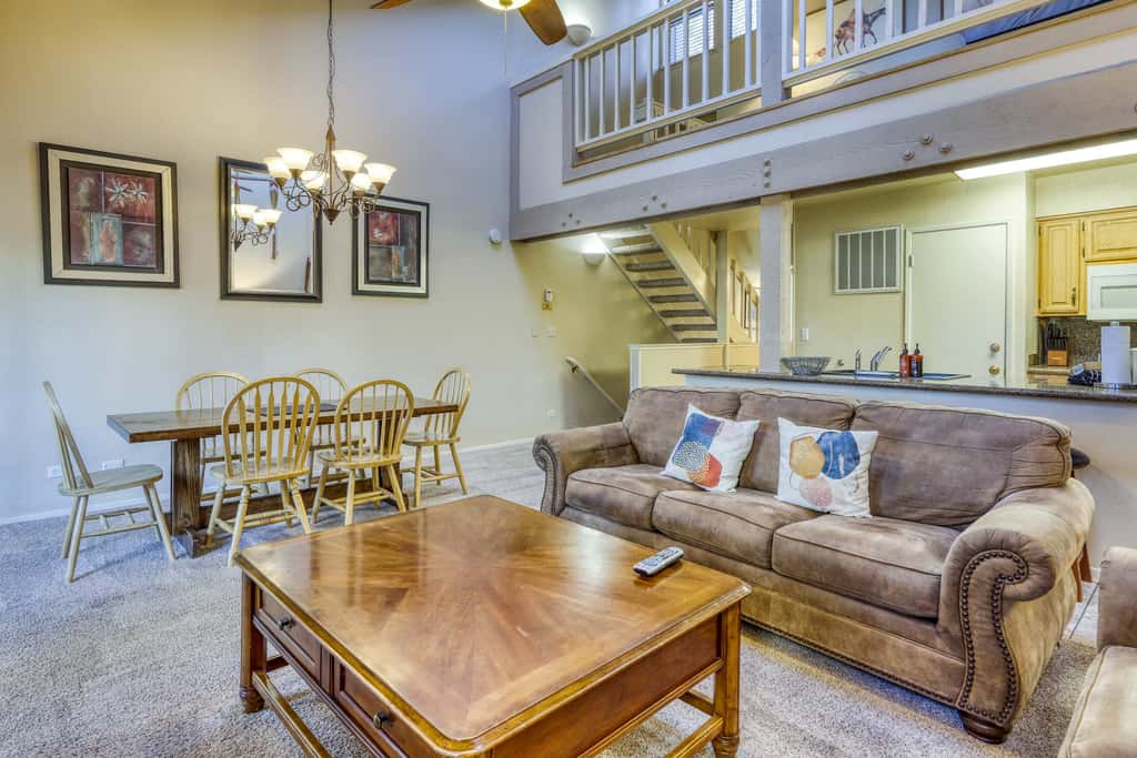 Lake days, mountain adventures & resort amenities right outside your door 