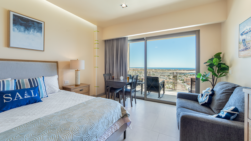 Two 1507A: 🌊 Stylish Coastal Hotel Room
