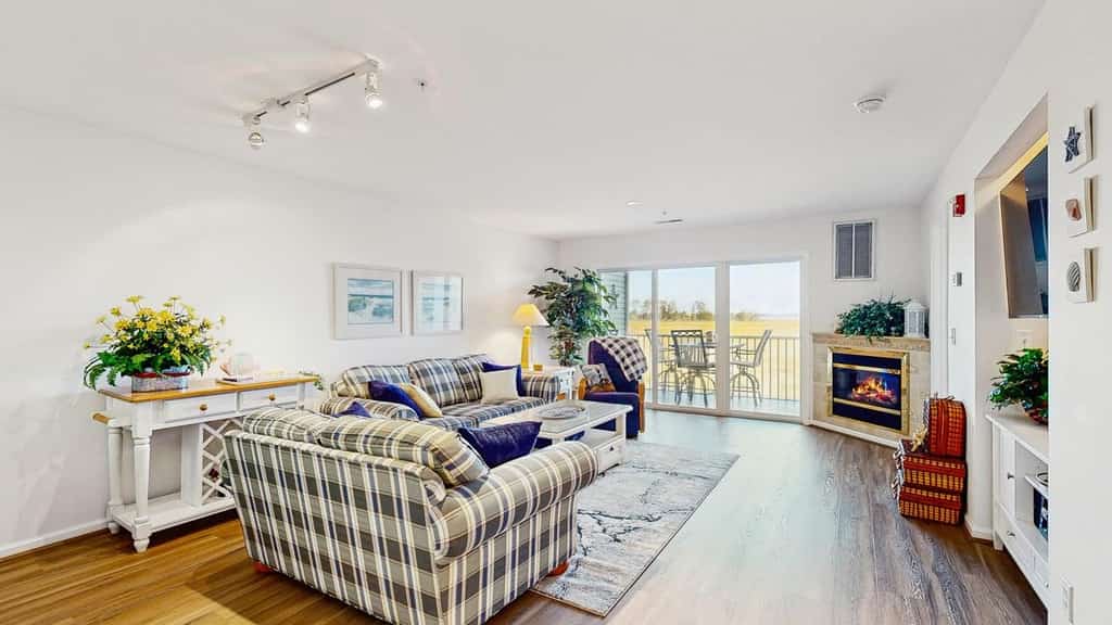 Bethany Bay - 4903 Pettinaro Dr