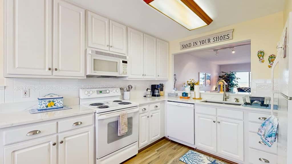 Bethany Bay - 4903 Pettinaro Dr