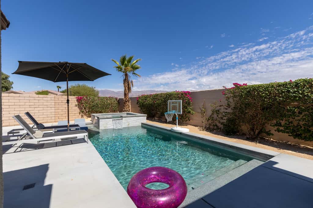 Lago Vista Retreat