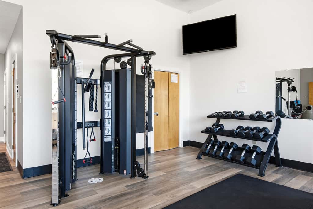Gulf View Ocean Front Condo, Balconies, 2 Pools, Hot tub, Sauna, Gym, Full Kitchen, Washer and Dryer