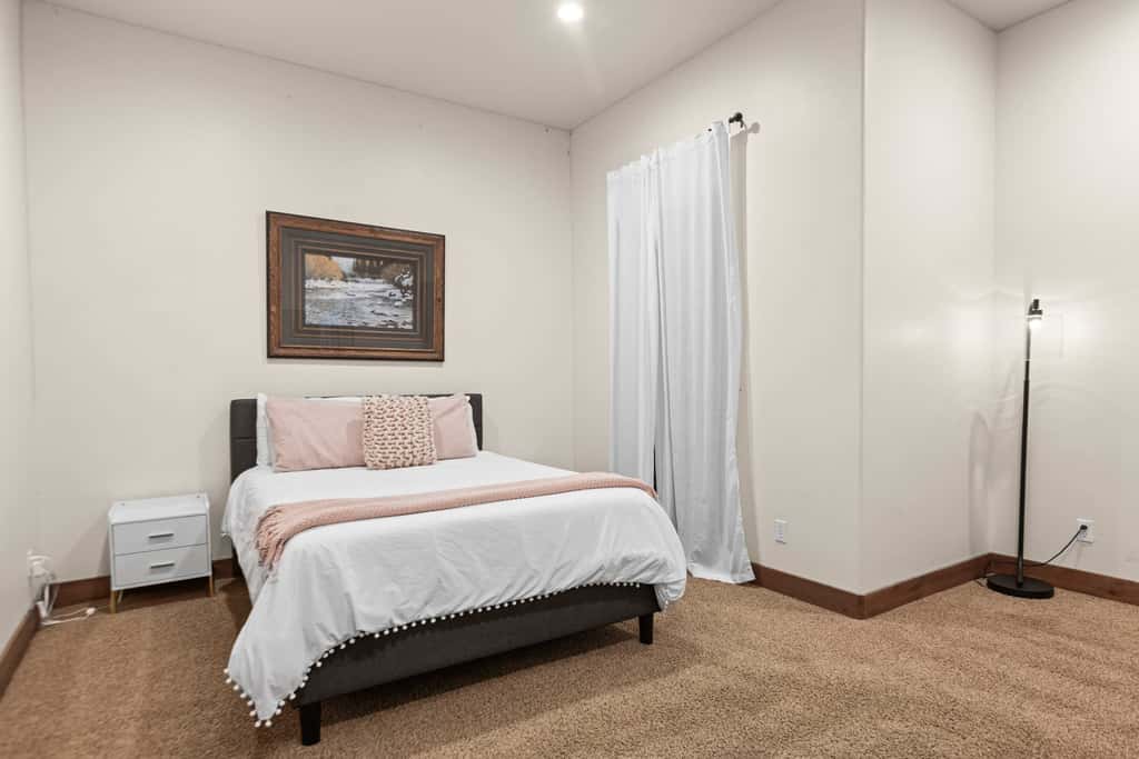 Summit & Slide Adventure Lodge 