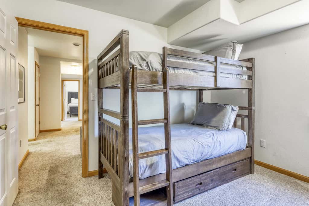Pet Friendly Tahoe Cabin with Hot Tub & Foosball