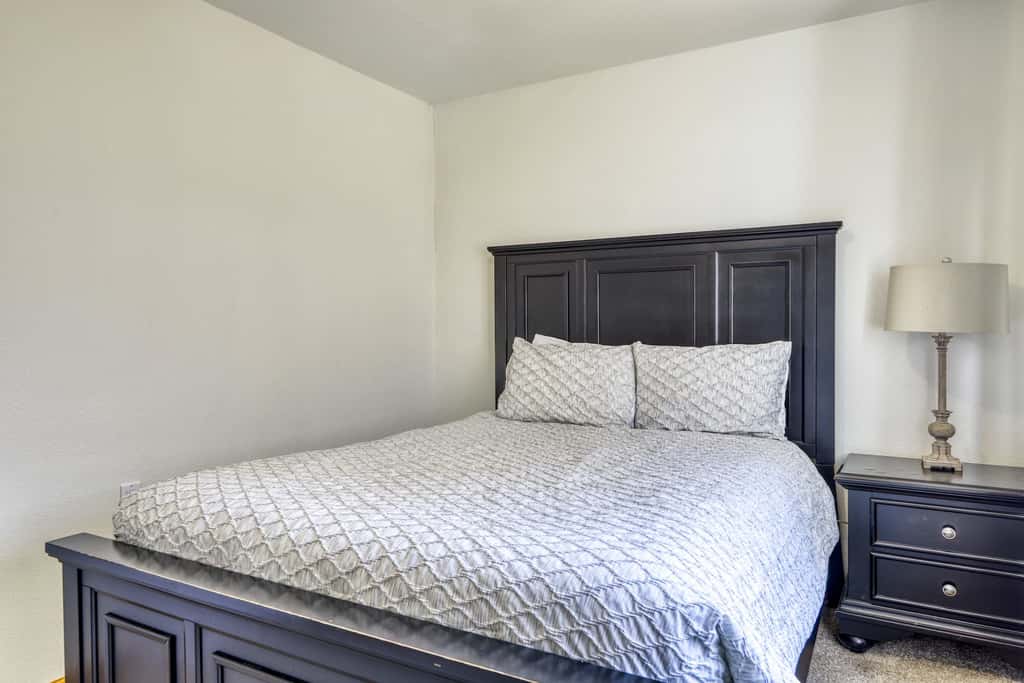 Pet Friendly Tahoe Cabin with Hot Tub & Foosball
