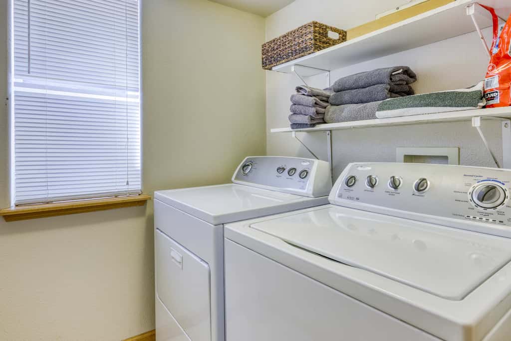 Pet Friendly Tahoe Cabin with Hot Tub & Foosball