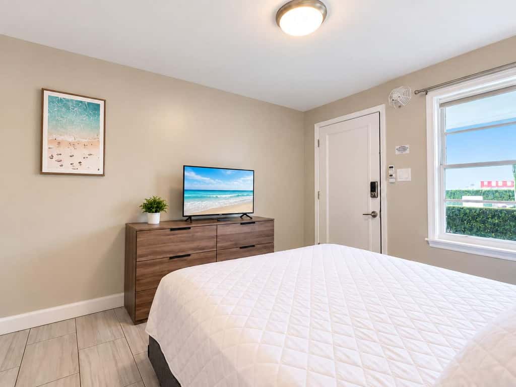 Beachside Bliss on Tenth | 106