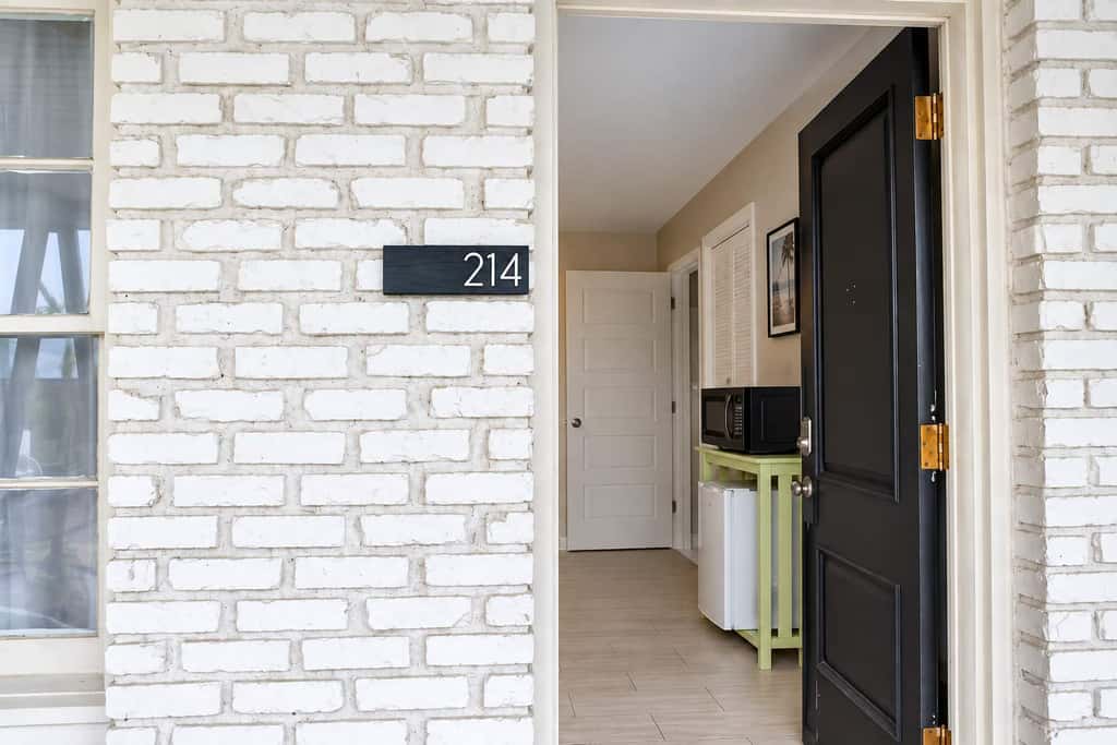 Tidal Retreat on Tenth | 214