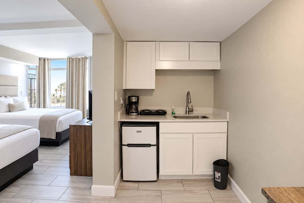 Coastal Escape at 300 Tenth | 228