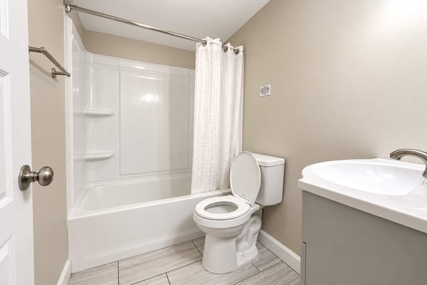 Enjoy a relaxing coastal escape at 300 Tenth, Unit 228, in this comfortable studio, ideally located near the ocean. The thoughtfully designed space features two queen beds, making it a great choice for couples, families, or small groups. A convenient kitchenette provides the essentials for preparing light meals, snacks, and drinks during your stay.
Spend your days enjoying the nearby beach or take advantage of the resort’s outdoor swimming pool. After a day in the sun, return to your private studio to relax and recharge. With comfortable accommodations, convenient resort amenities, and easy access to the ocean, this studio provides an inviting home base for your Myrtle Beach getaway.