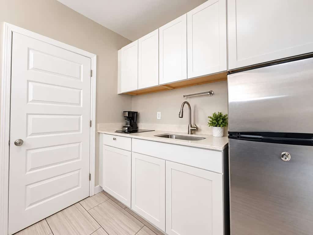 Escape to The Coastal Hideaway, a charming studio apartment perfectly situated in the heart of Myrtle Beach. Located just steps from the ocean, this inviting retreat offers guests the ultimate seaside experience. Enjoy access to refreshing outdoor pools, relax with modern amenities like a equipped kitchen and comfortable living space, or explore nearby attractions including world class golf courses, thrilling theme parks, and vibrant shopping districts. Whether you are looking for a family vacation or a relaxing getaway by the shore, our unit provides the perfect base for your South Carolina adventure.