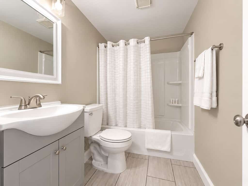 Escape to The Coastal Hideaway, a charming studio apartment perfectly situated in the heart of Myrtle Beach. Located just steps from the ocean, this inviting retreat offers guests the ultimate seaside experience. Enjoy access to refreshing outdoor pools, relax with modern amenities like a equipped kitchen and comfortable living space, or explore nearby attractions including world class golf courses, thrilling theme parks, and vibrant shopping districts. Whether you are looking for a family vacation or a relaxing getaway by the shore, our unit provides the perfect base for your South Carolina adventure.