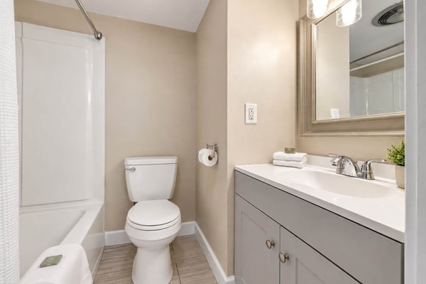 Experience the ultimate beach vacation at Coastal Haven at 300 Tenth, a cozy studio apartment located just moments from the sandy shores of Myrtle Beach. This well appointed property features a comfortable king bed, a private balcony for morning coffee, and access to fantastic resort facilities, including an outdoor pool. Perfectly positioned near top local attractions, you will be within easy reach of thrilling water parks, diverse shopping centers, championship golf courses, and popular casinos. Designed with families in mind, our space offers the perfect blend of relaxation and adventure. Make lasting memories in this coastal gem where the beach is always within reach.
