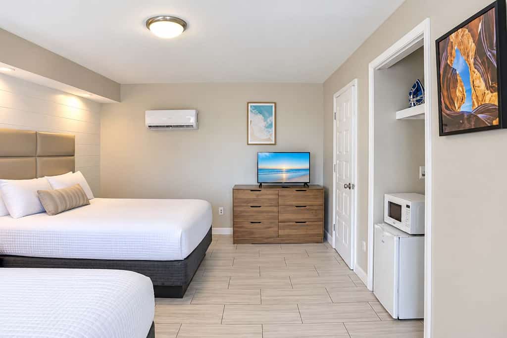 Welcome to Salty Escape on Tenth, Unit 218, your coastal retreat in the heart of Myrtle Beach. Ideally located just moments from the ocean, this inviting studio offers the perfect combination of comfort, convenience, and easy access to everything that makes a beach getaway unforgettable.

Inside, you’ll find a comfortable space designed for relaxing between adventures, complete with cozy bedding and convenient essentials including a mini fridge and microwave. Whether you’re starting the morning with a day at the beach in mind or winding down after exploring the Grand Strand, you’ll have a welcoming place to call home.

Spend your days soaking up the Myrtle Beach sunshine, relaxing by the resort’s outdoor swimming pool, enjoying water activities along the coast, or discovering nearby dining, shopping, entertainment, and attractions.

With the ocean nearby, resort amenities at your fingertips, and plenty to experience throughout Myrtle Beach, Salty Escape on Tenth is an inviting home base for your next seaside getaway.