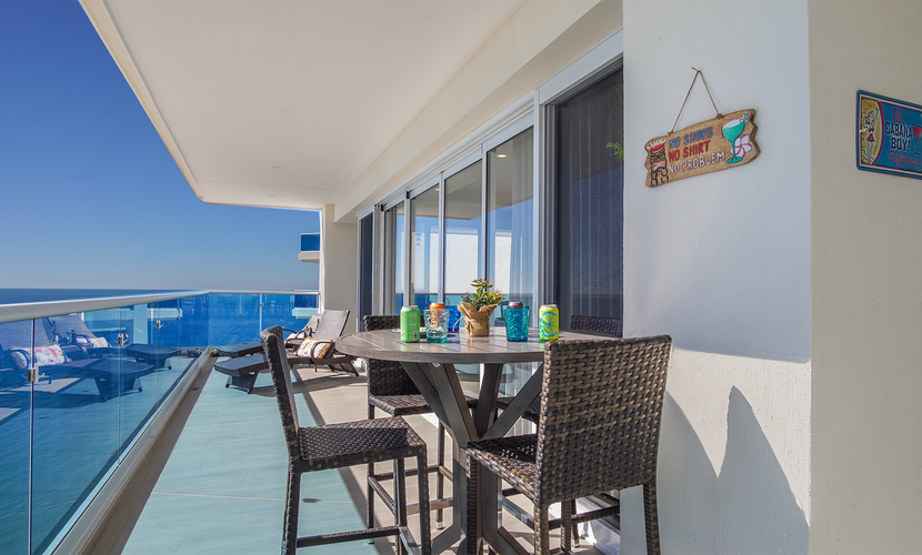 Fascinating 2 bedroom 2 1/2 bath with unobstructed views Encantame E-2305