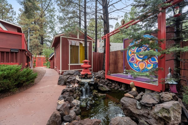Zen Casita | Hot Tub & Firepit | Dog Friendly | Flagstaff