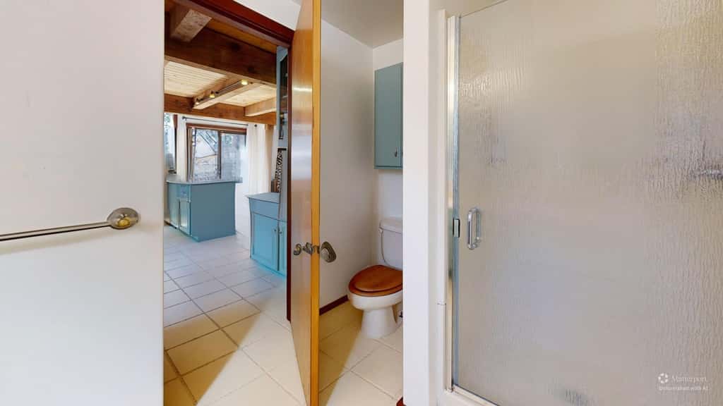 Architectural Retreat, Hot Tub, Gardens & Dog Yard