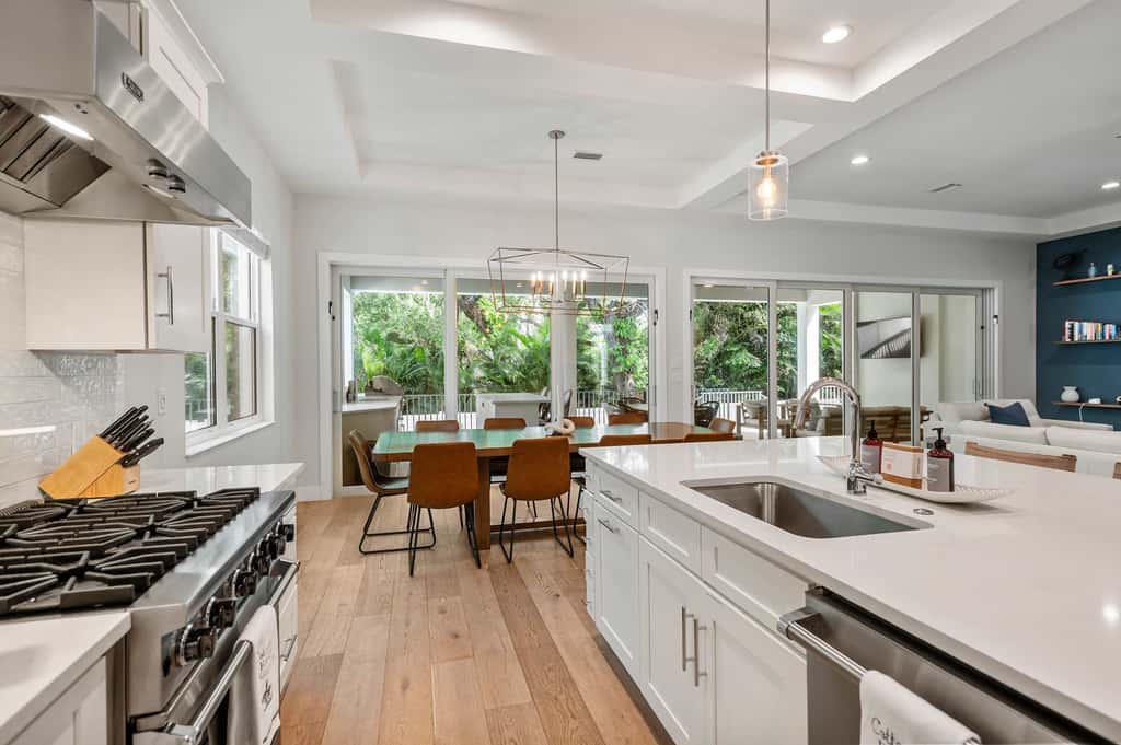 Luxe 5BR Retreat Minutes to Beach - Golf Cart - Heated Plunge Pool