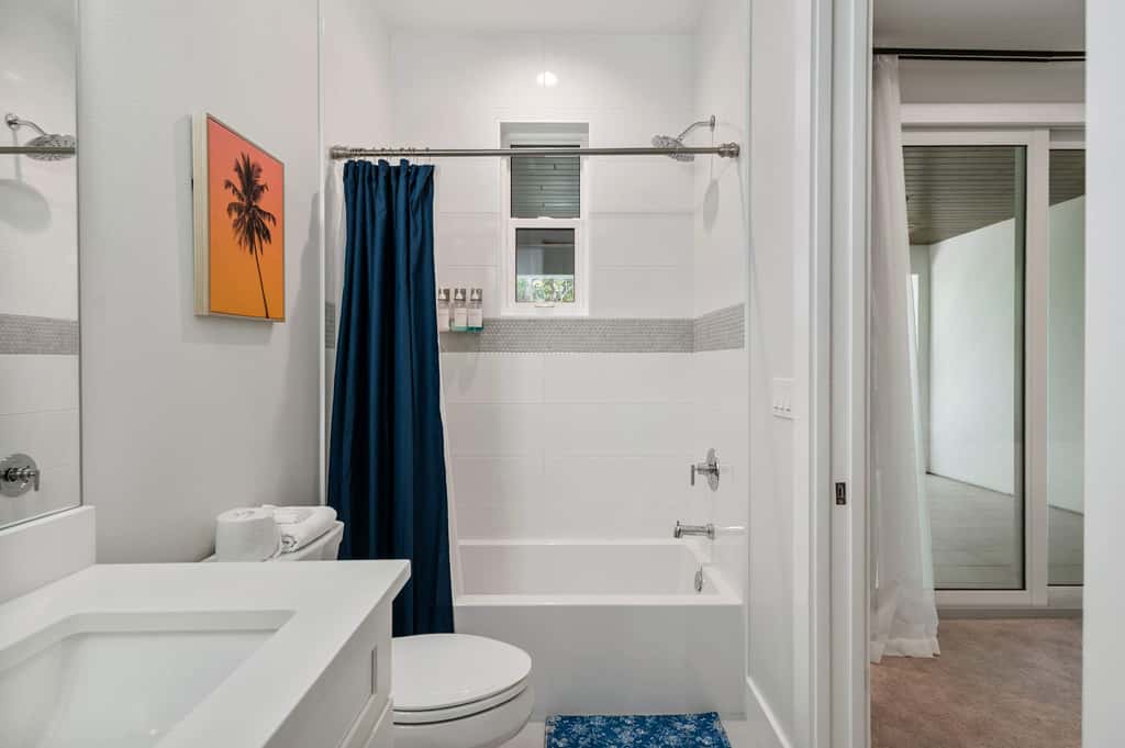 Luxe 5BR Retreat Minutes to Beach - Golf Cart - Heated Plunge Pool