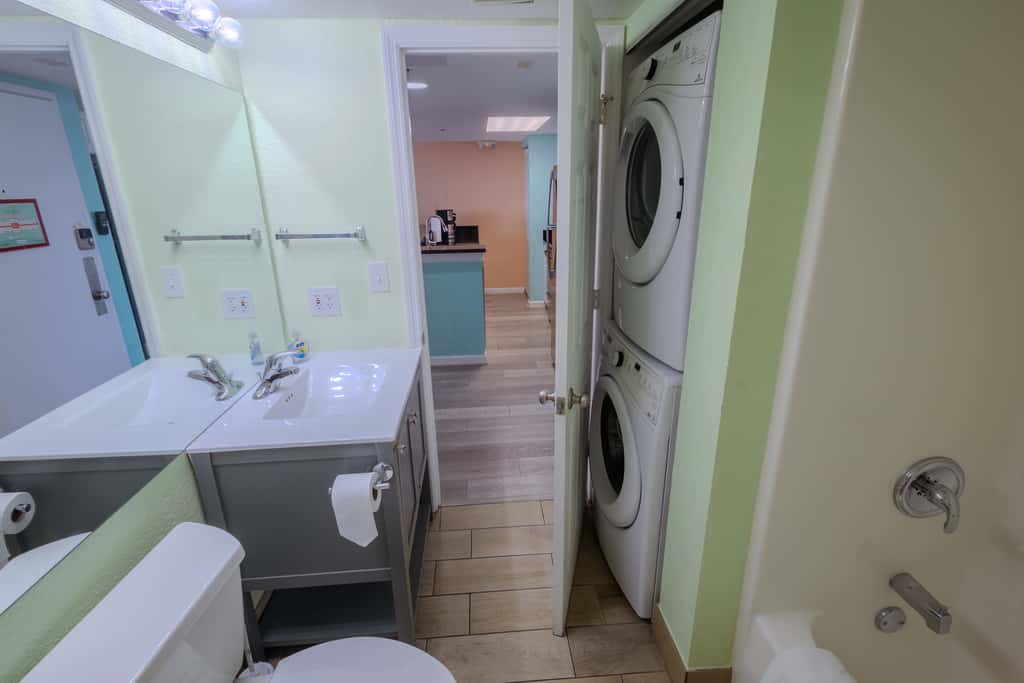 KWSS308 Sunrise Suites 308