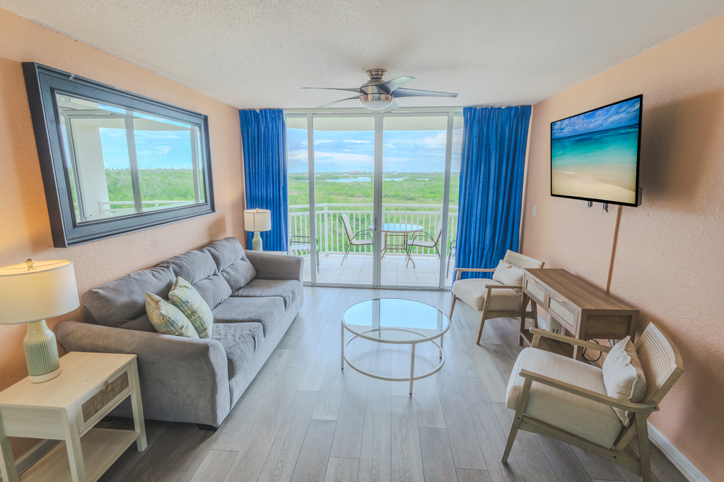 KWSS308 Sunrise Suites 308