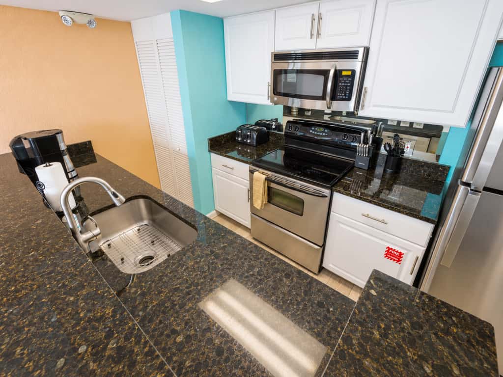 KWSS308 Sunrise Suites 308