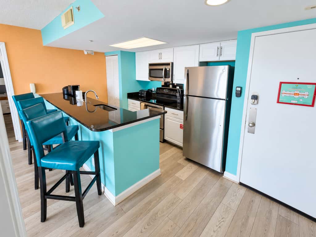 KWSS308 Sunrise Suites 308