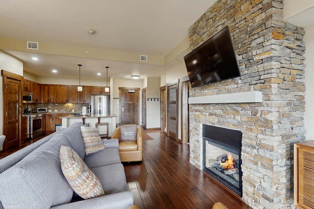 Trailhead Lodge 5116