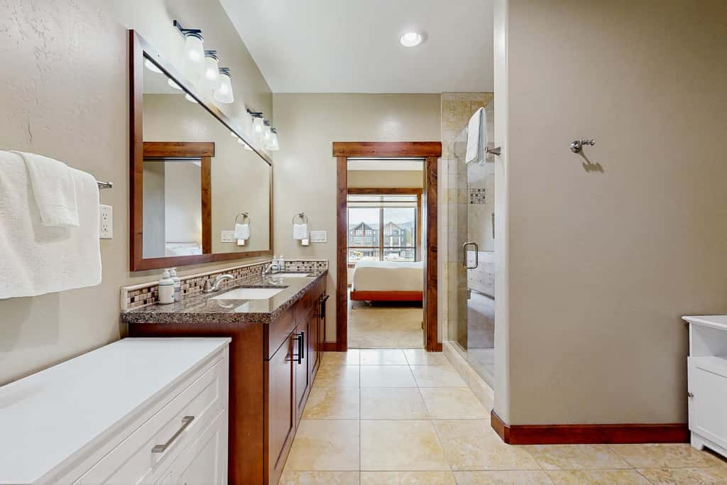Trailhead Lodge 5116