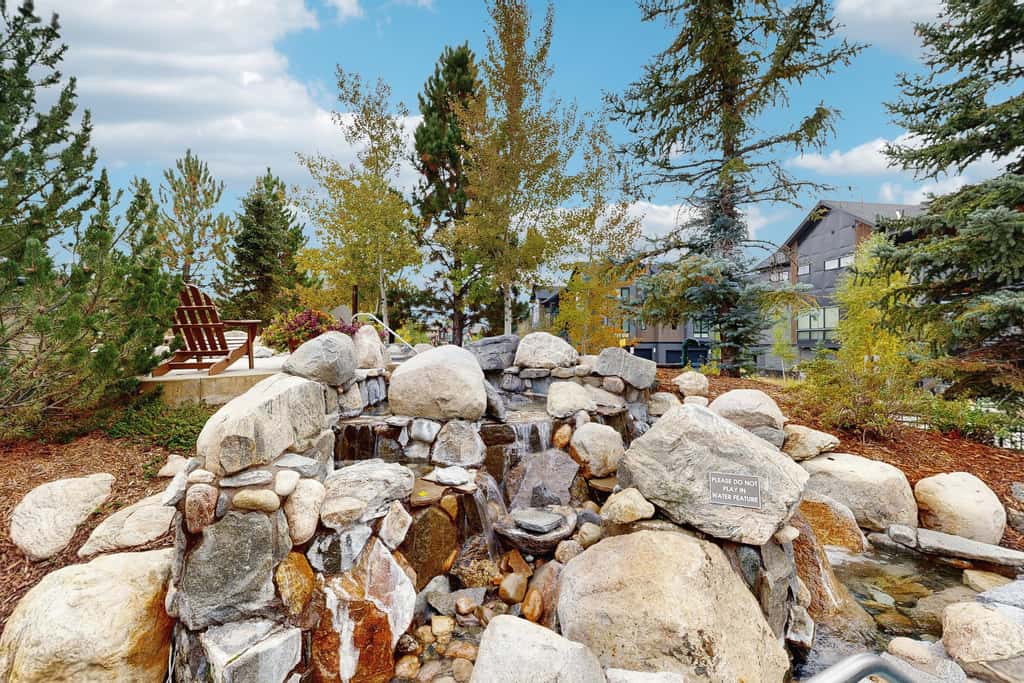 Trailhead Lodge 5116