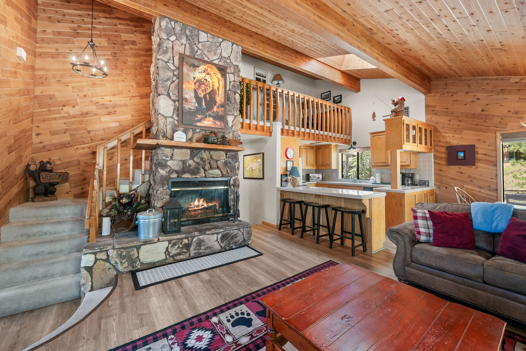 LakeFront Lookout Lodge #2673