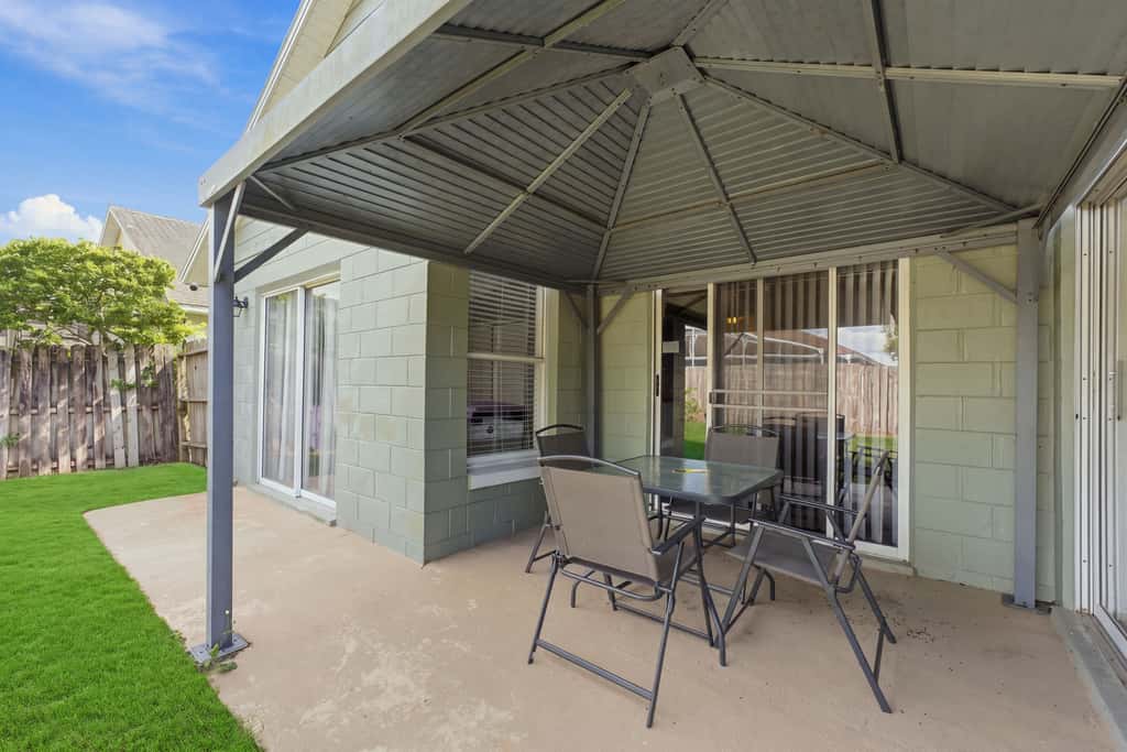 Sunny Stay At Davenport Lakes