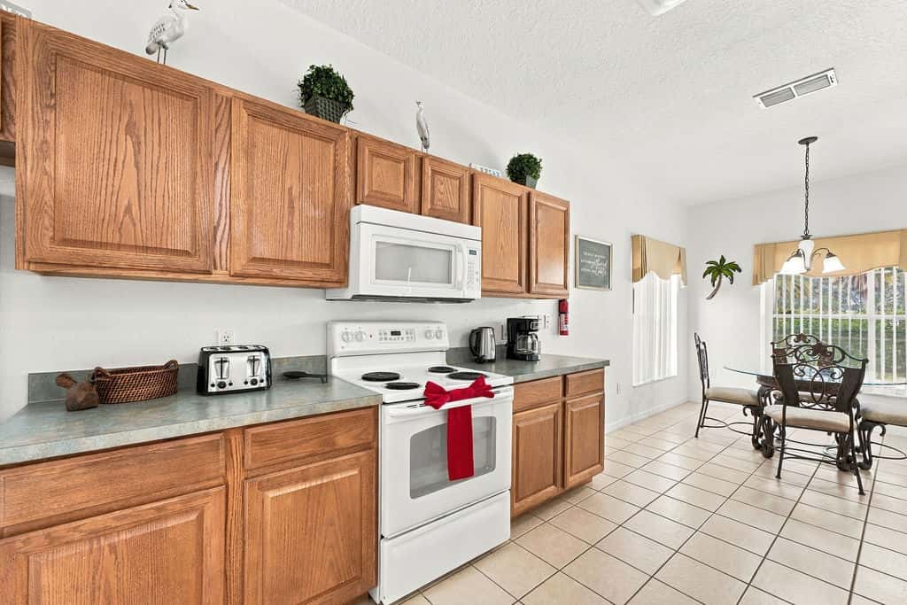 5BR Heated Pool & Spa Home Near Disney