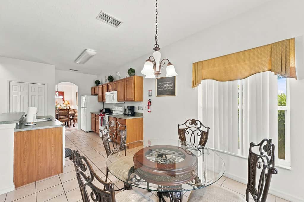 5BR Heated Pool & Spa Home Near Disney