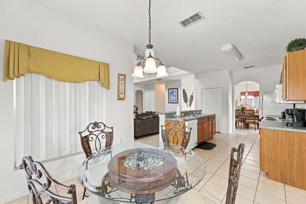5BR Heated Pool & Spa Home Near Disney