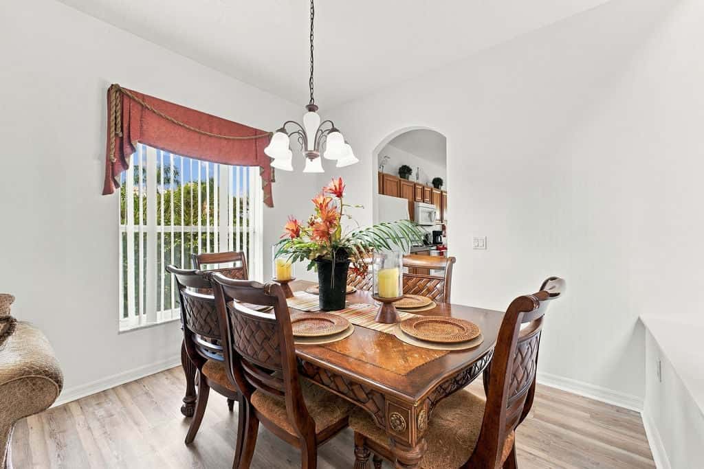 5BR Heated Pool & Spa Home Near Disney
