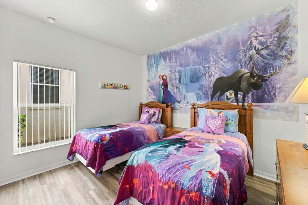 5BR Heated Pool & Spa Home Near Disney