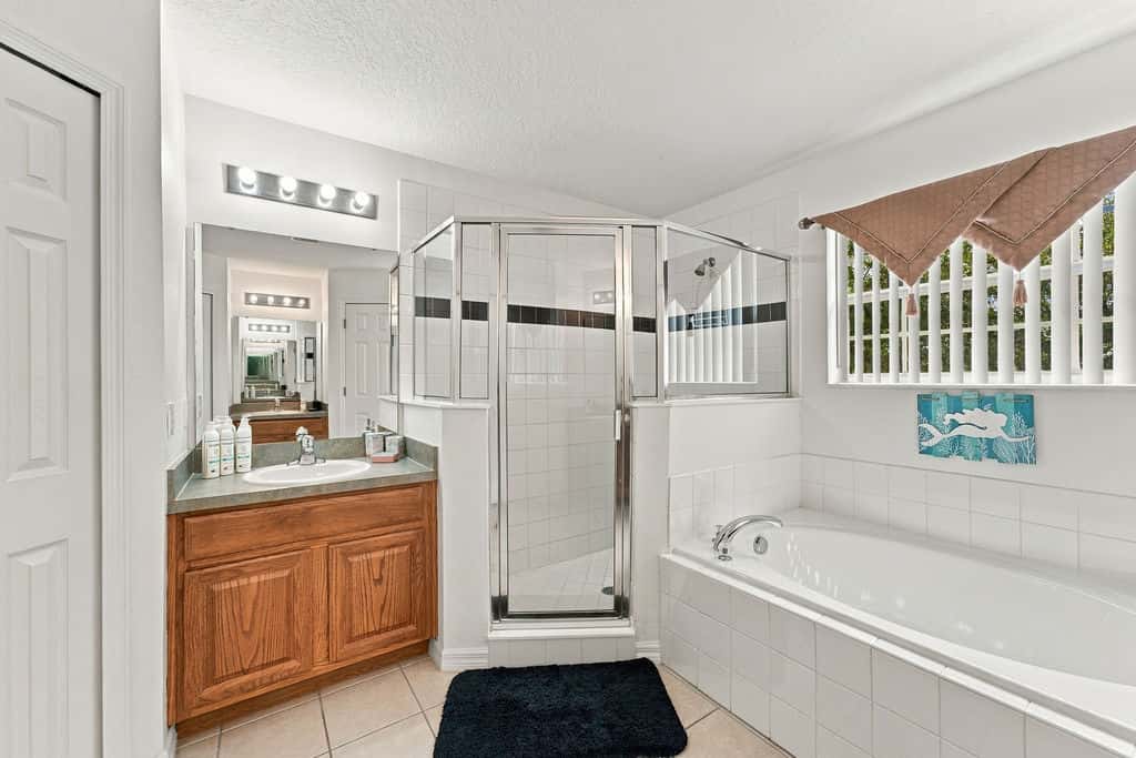 5BR Heated Pool & Spa Home Near Disney
