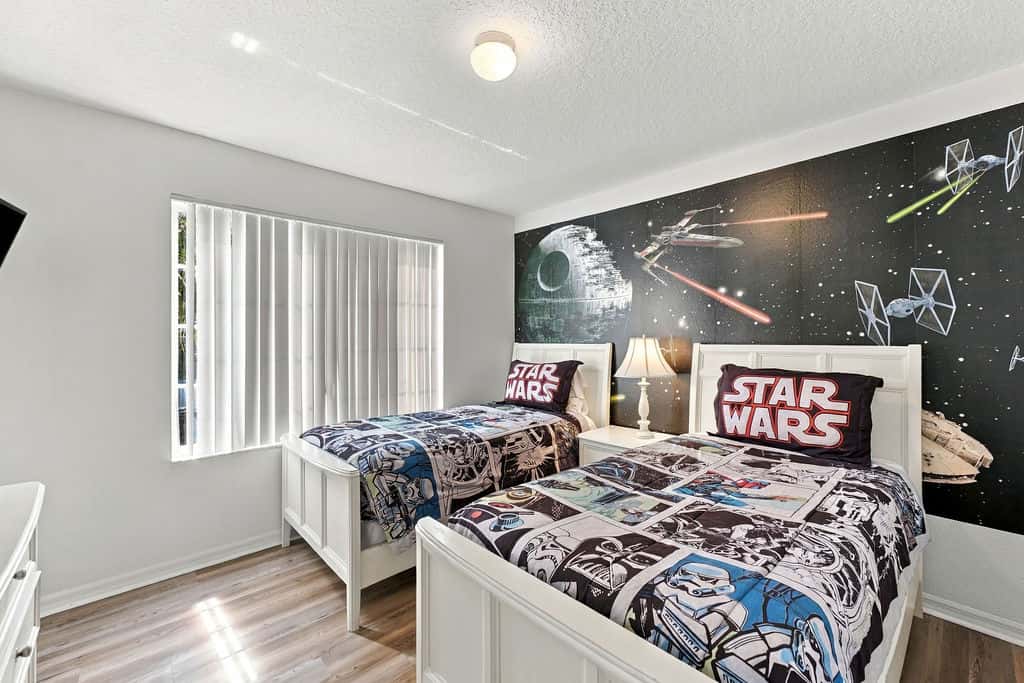 5BR Heated Pool & Spa Home Near Disney