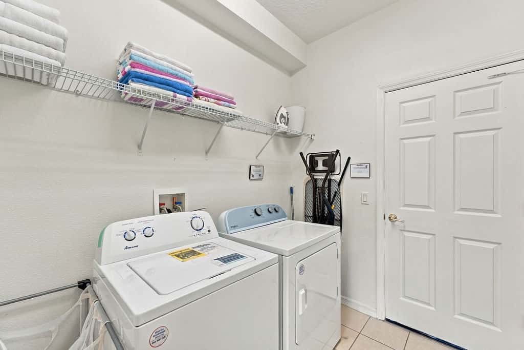5BR Heated Pool & Spa Home Near Disney