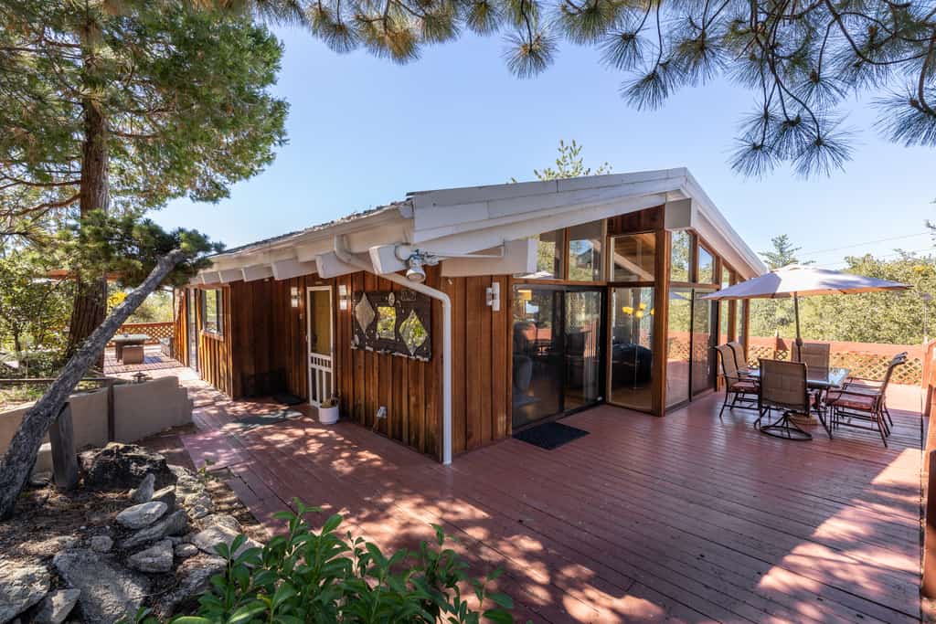 RidgeView | Hot Tub & Sauna | Wraparound Decks | Mountain Views | Idyllwild