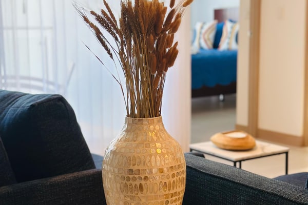 Welcome to this luxurious 16th-floor condo in Jacó, offering breathtaking mountain views from a beautiful terrace. Just a short walk from Jacó Beach and minutes from the town center, this condo is the perfect blend of comfort and convenience. The open-concept living space is filled with natural light, featuring a well-equipped kitchen and a cozy living room that opens to the terrace. The master bedroom boasts a comfortable queen bed, from the room you can wake up each morning to the sight of the sun rising over the mountains. Within the residential complex, enjoy access to three sparkling pools, a BBQ area, a playground for children, a well-equipped gym, and a dedicated workspace, ensuring that both relaxation and productivity are at your fingertips. The secure, well-maintained grounds provide a safe and welcoming environment for you and your family. Its prime location allows you to easily explore Jacó’s vibrant restaurants, shops, and nightlife, or enjoy the nearby beach. Whether you’re here to relax, adventure, or experience local culture, this condo is the perfect home base. Book your stay today and discover the best of Jacó from this stunning, well-appointed home.