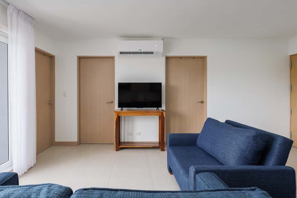 Viva Jaco 1605 Modern Mountain View Apartment 