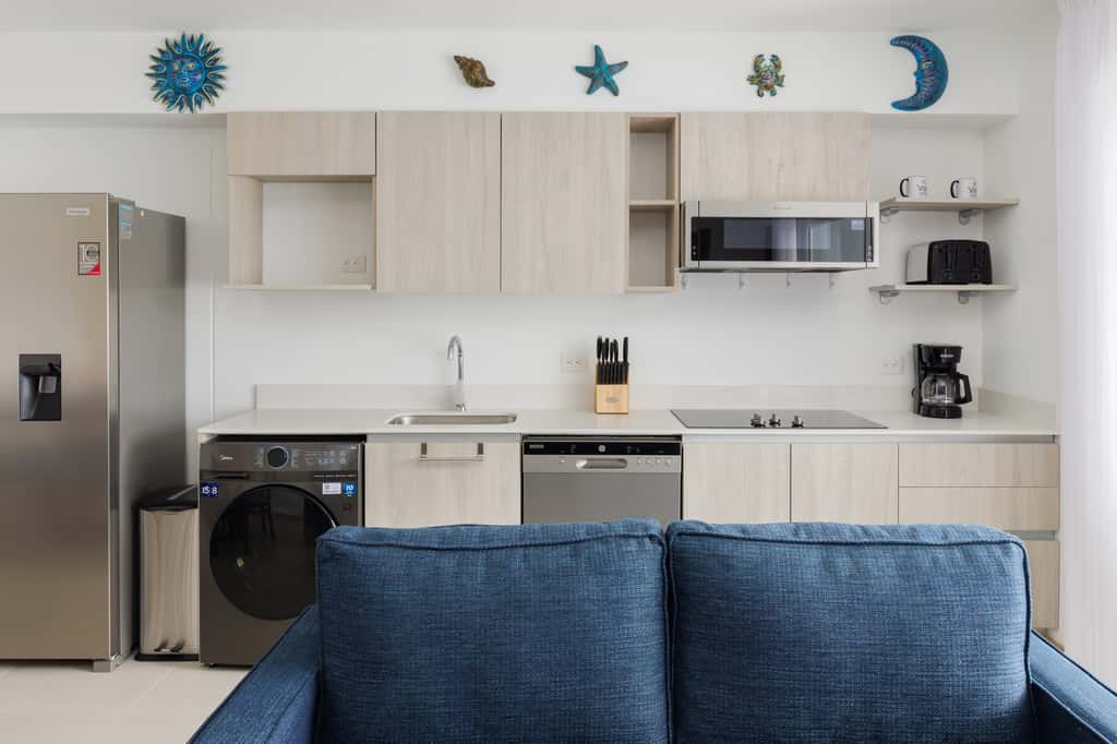Viva Jaco 1605 Modern Mountain View Apartment 