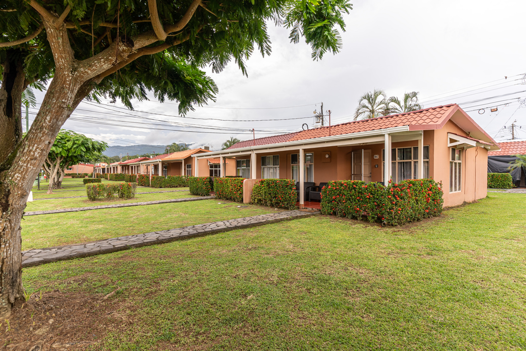 Villas Paraiso B52 Garden View Apartment